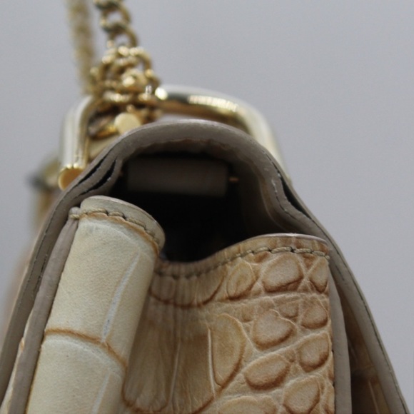 CHLOÉ Drew embossed crossbody bag - Picture 10 of 17